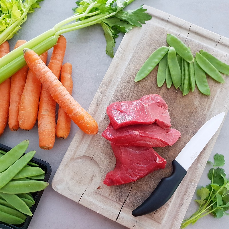 BOEUF SAUTE AUX TROIS LÉGUMES