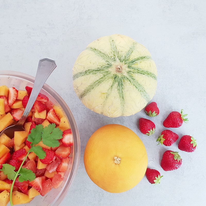 SALADE DE FRUITS AU SIROP D'HERBES