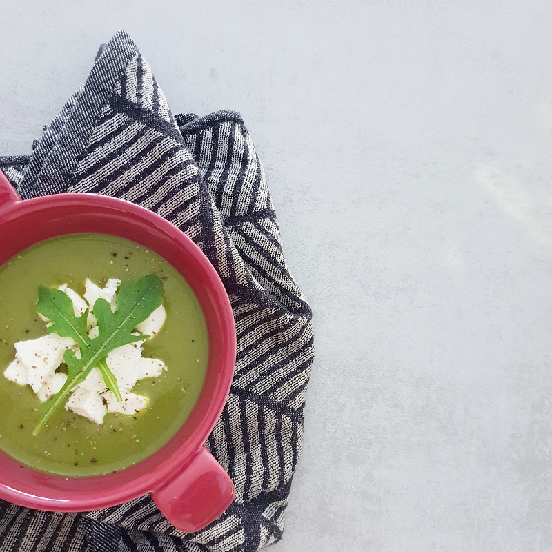 VELOUTE EPINARDS ET ROQUETTE AU CHEVRE FRAIS